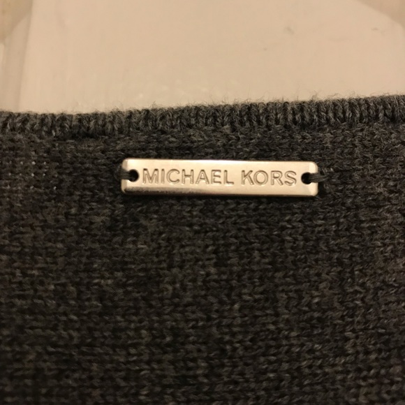 Michael Kors sweater. size L - Picture 4 of 7